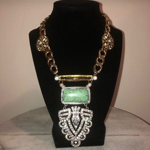 🌕BaubleBar goldtone necklace w/clear stone accent